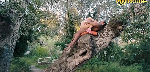  MAMACITAZ - Italian Teen Francesca Di Caprio Climbs The Tree For Her BBC